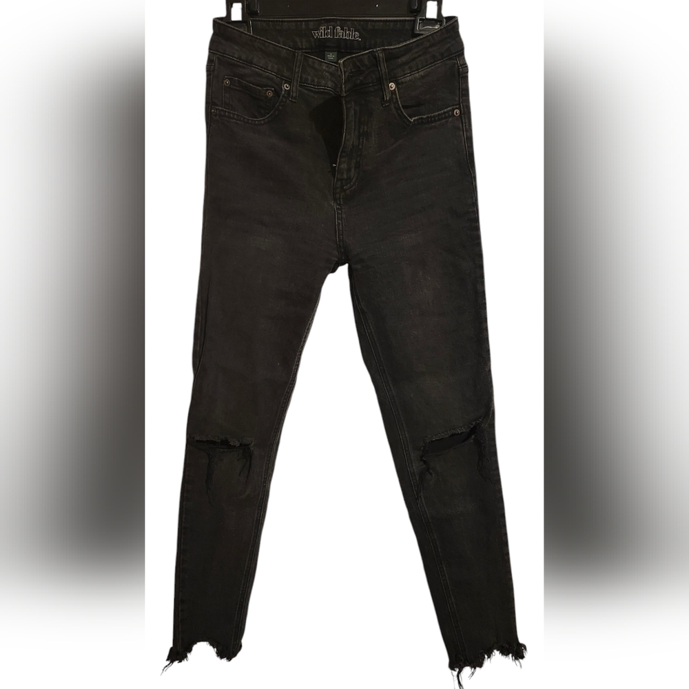 Wild Fable Jeans 4 High Waisted Women Black Distressed Cut off Ankle Goth Grunge
